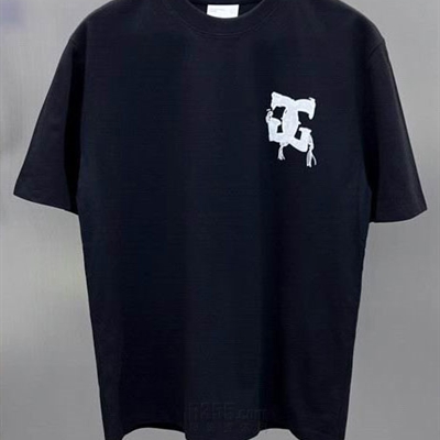 市场上装-T恤-欧货T恤