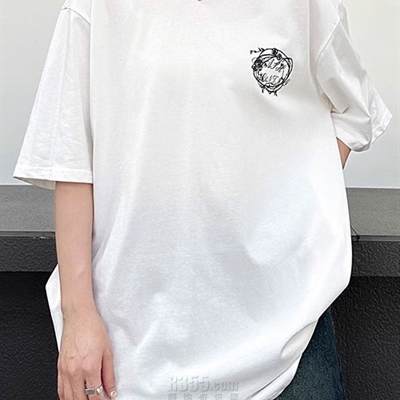 市场上装-T恤-电商T恤