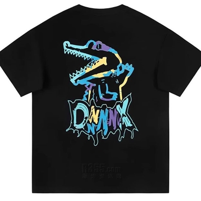 市场上装-T恤-电商T恤