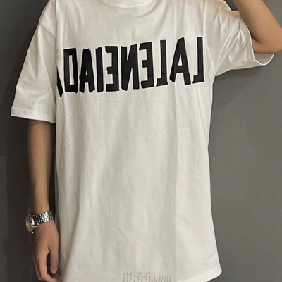 市场上装-T恤-电商T恤