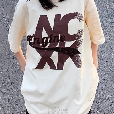 市场上装-T恤-电商T恤