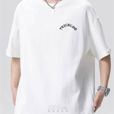 市场上装-T恤-电商T恤