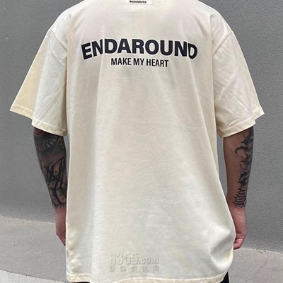 市场上装-T恤-电商T恤