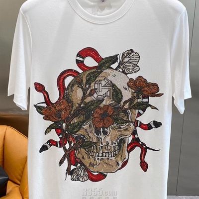 市场上装-T恤-欧货T恤