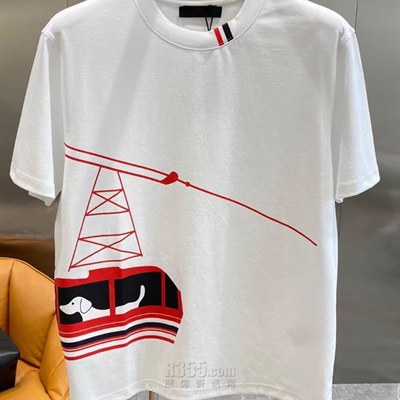 市场上装-T恤-欧货T恤