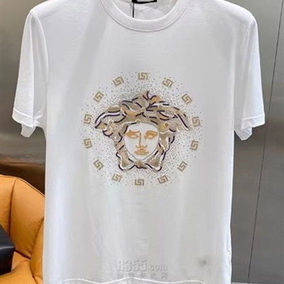 市场上装-T恤-欧货T恤