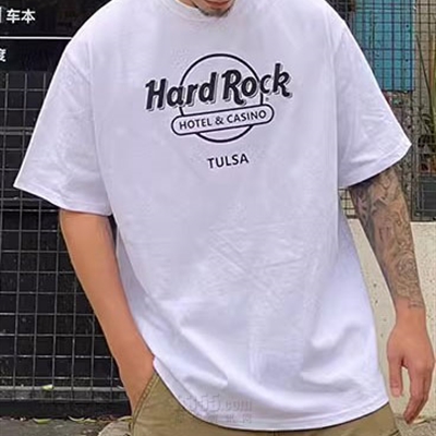 市场上装-T恤-电商T恤