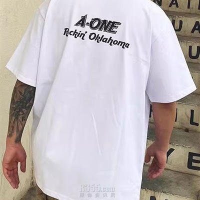 市场上装-T恤-电商T恤