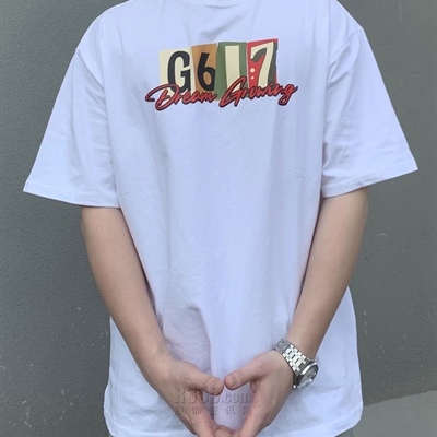 市场上装-T恤-电商T恤