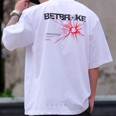 市场上装-T恤-电商T恤