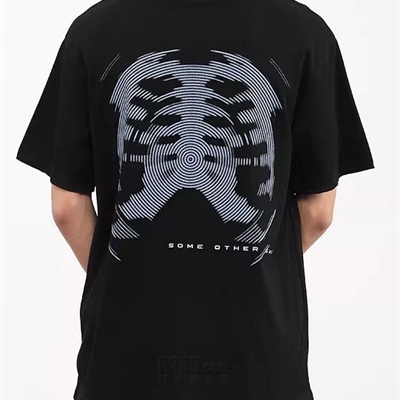 市场上装-T恤-电商T恤