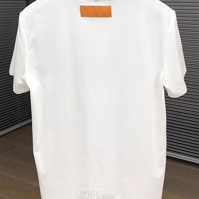 市场上装-T恤-欧货T恤