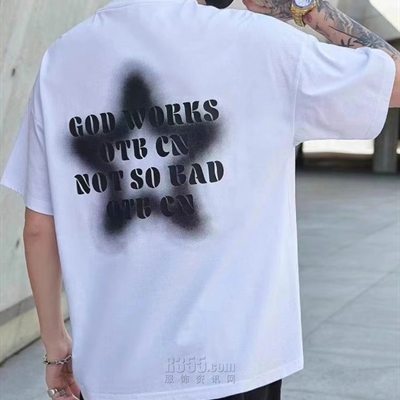 市场上装-T恤-电商T恤