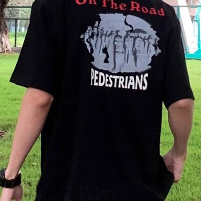 市场上装-T恤-电商T恤