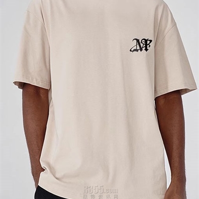 市场上装-T恤-电商T恤