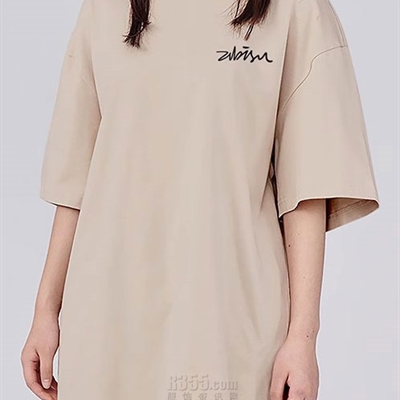 市场上装-T恤-电商T恤