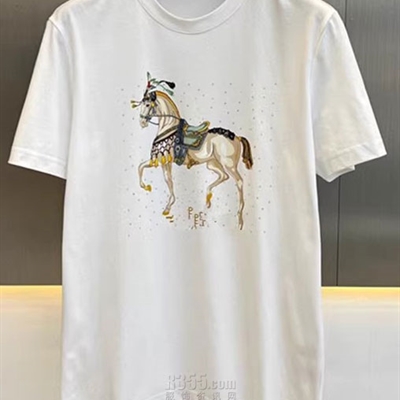 市场上装-T恤-欧货T恤