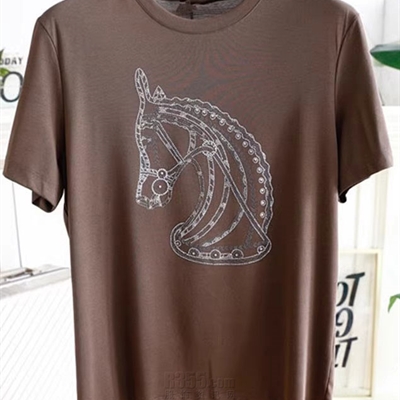 市场上装-T恤-欧货T恤