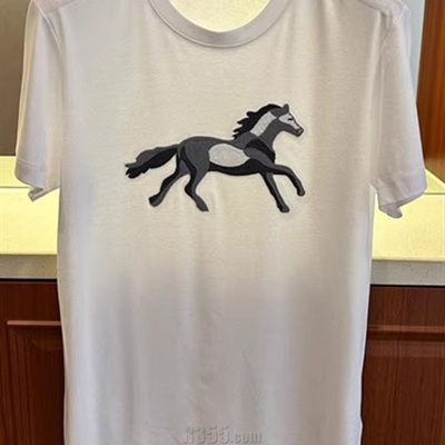 市场上装-T恤-欧货T恤