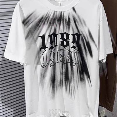 市场上装-T恤-欧货T恤