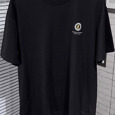 市场上装-T恤-欧货T恤