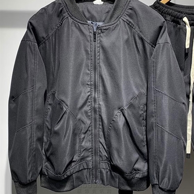市场上装-夹克-休闲夹克