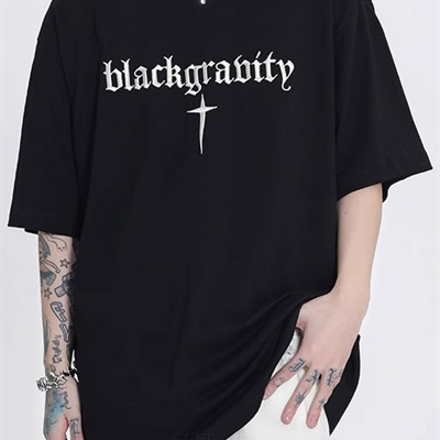 市场上装-T恤-电商T恤