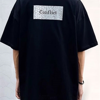 市场上装-T恤-电商T恤