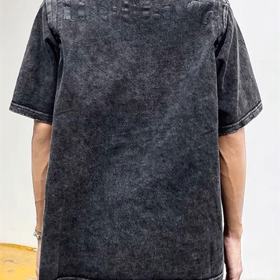 市场上装-T恤-电商T恤