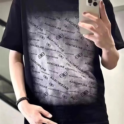 市场上装-T恤-欧货T恤