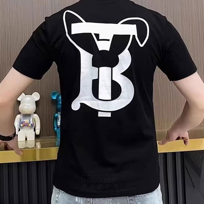 市场上装-T恤-欧货T恤