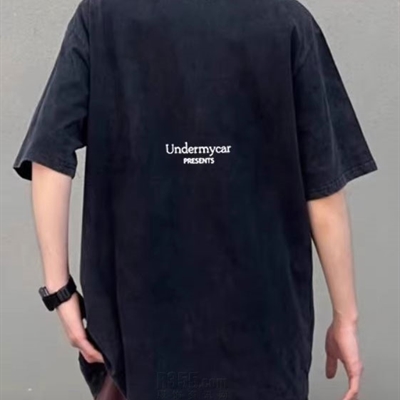 市场上装-T恤-电商T恤