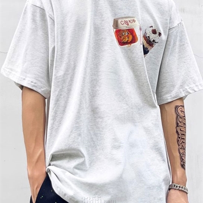 市场上装-T恤-电商T恤