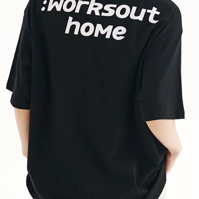 市场上装-T恤-电商T恤