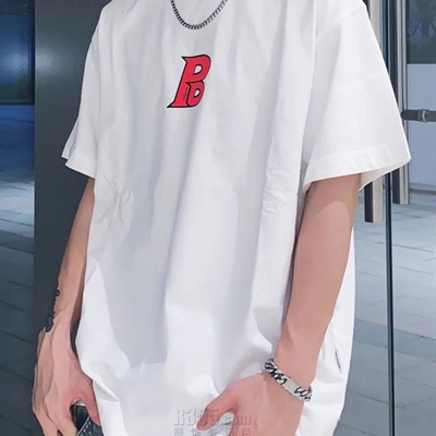 市场上装-T恤-电商T恤