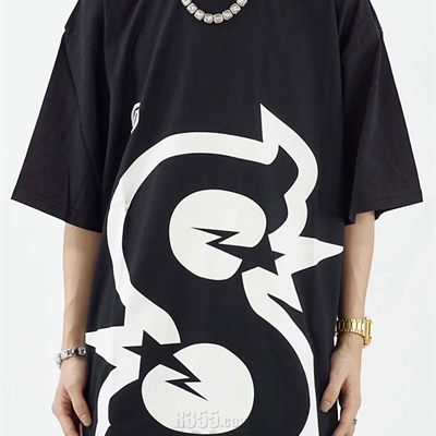 市场上装-T恤-电商T恤