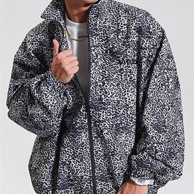 市场上装-夹克-休闲夹克