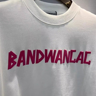 市场上装-T恤-欧货T恤