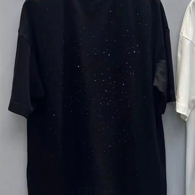 市场上装-T恤-欧货T恤