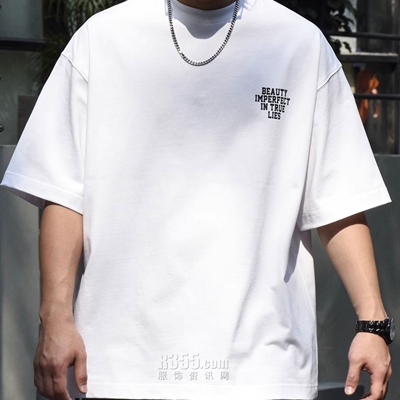 市场上装-T恤-休闲T恤