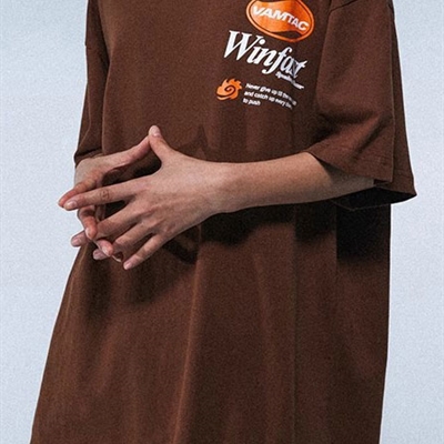 市场上装-T恤-电商T恤