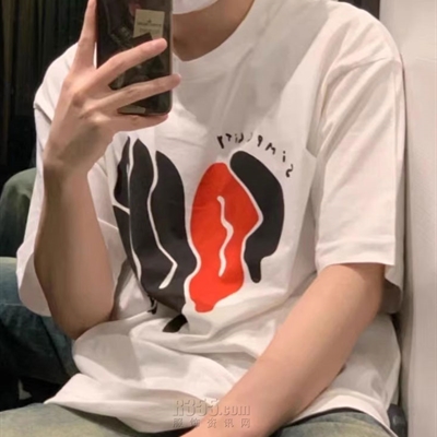 市场上装-T恤-休闲T恤