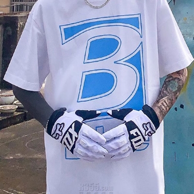 市场上装-T恤-电商T恤