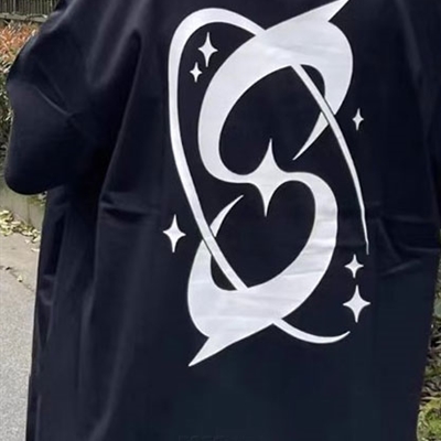 市场上装-T恤-电商T恤