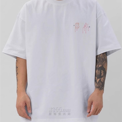 市场上装-T恤-电商T恤