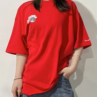 运动品牌-T恤-女运动T恤