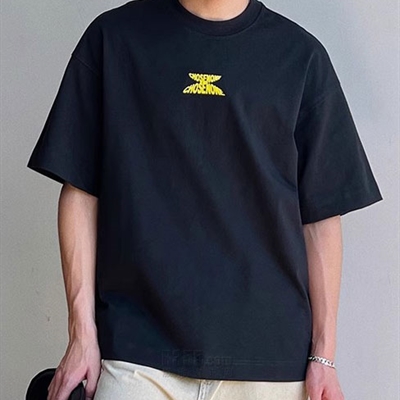 市场上装-T恤-电商T恤