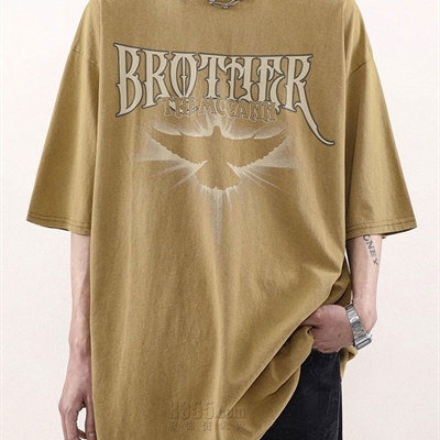 市场上装-T恤-电商T恤