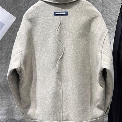 市场上装-夹克-休闲夹克