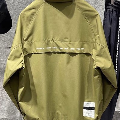 市场上装-夹克-休闲夹克